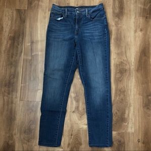 Levi's | Hi Rise Skinny Jeans